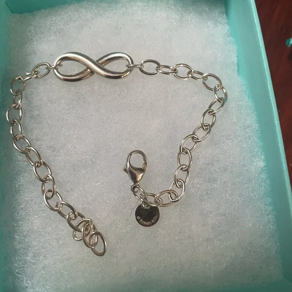 Tiffany & Co. Silver Infinity Chain Bracelet - Picture 2 of 4
